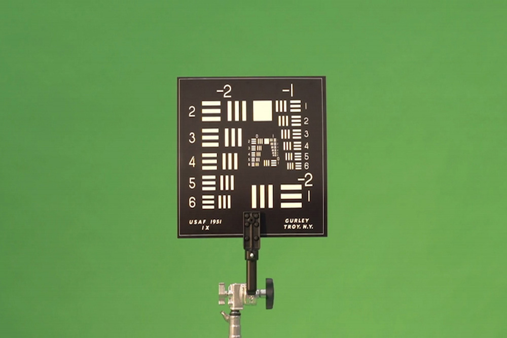 To Cut and To Swipe: Understanding Hito Steyerl Through “HOW NOT TO BE SEEN”