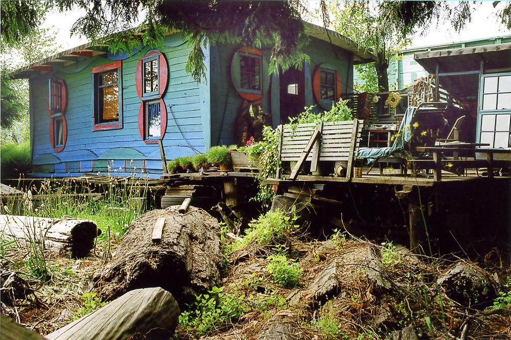 Al Neil and Carole Itter's cabin under demolition threat in North Vancouver. Photo: Georgia Straight.