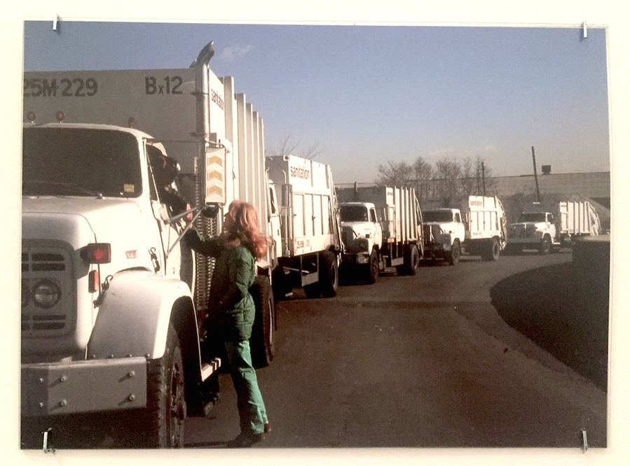 07-touch-sanitation-photo