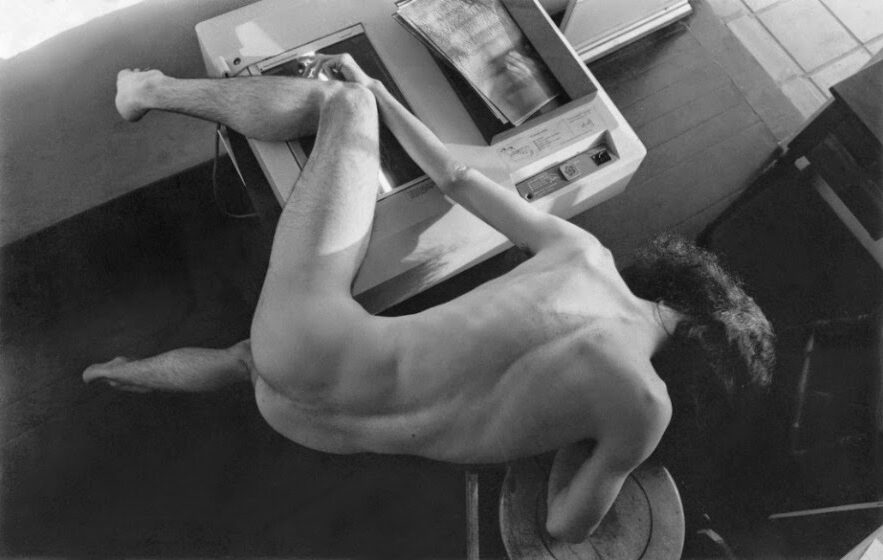 O Narciso: The Streets Look Back at Hudinilson Jr.