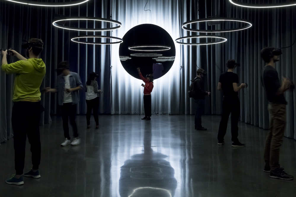 EchoInstallation47&copy;Larochelle