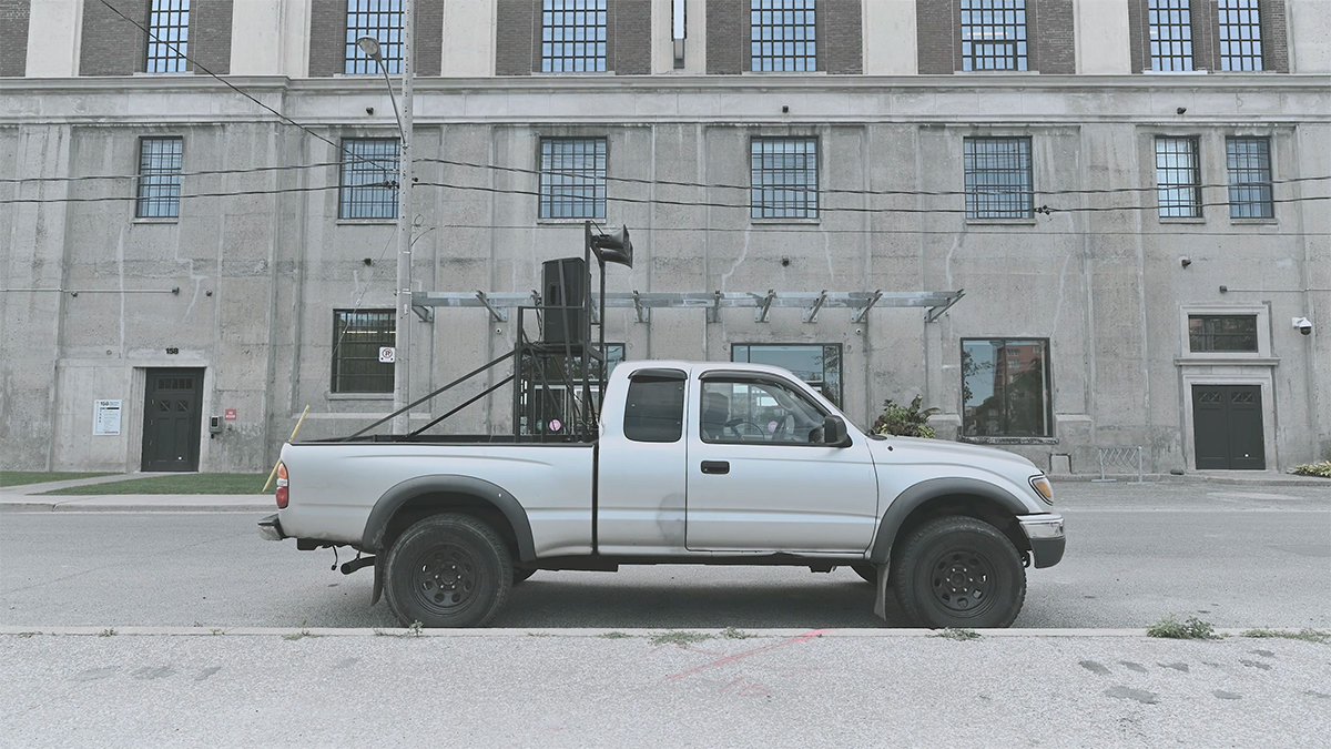 4_ST_Listening-Attends-performance